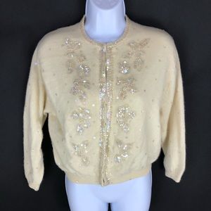 Vintage The Broadway Women's Cream Sweater S